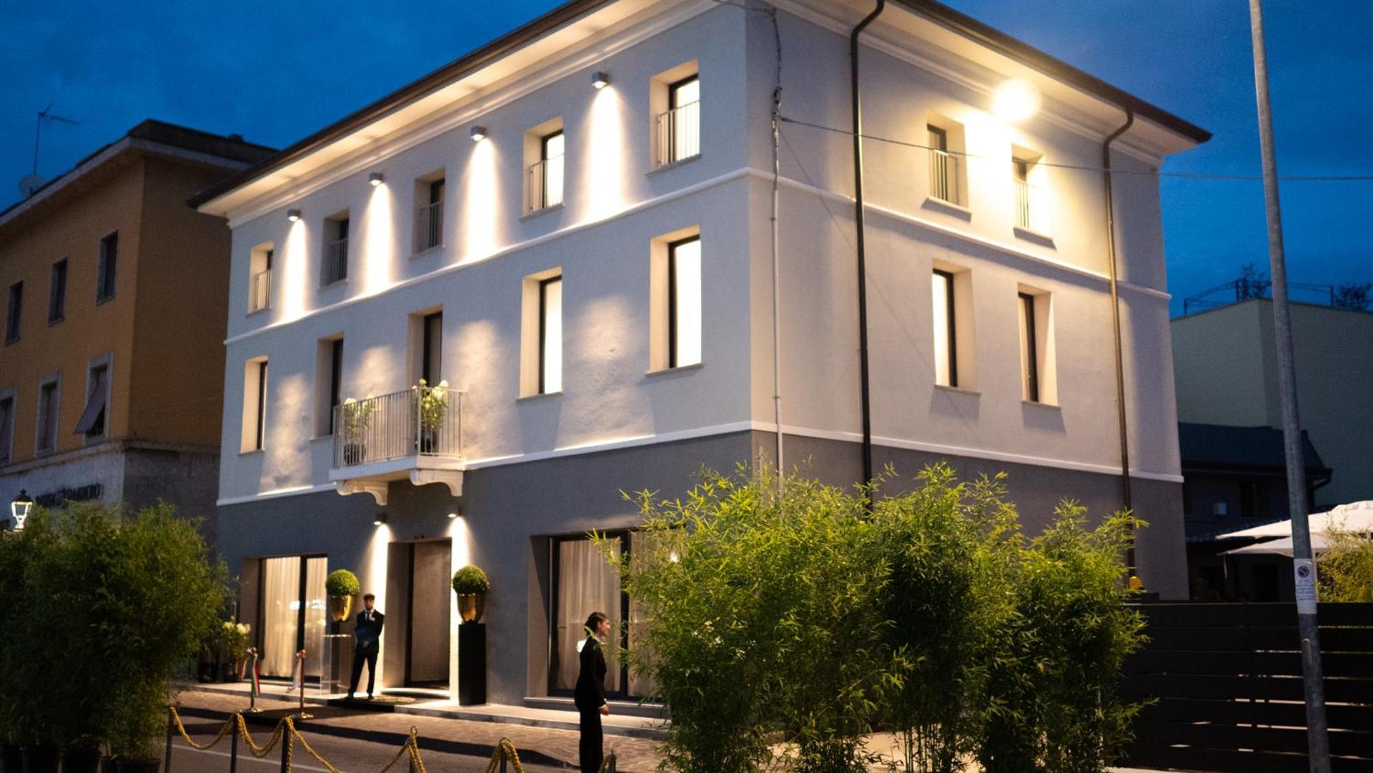 Hotel De Amicis Moglia Exteriér fotografie